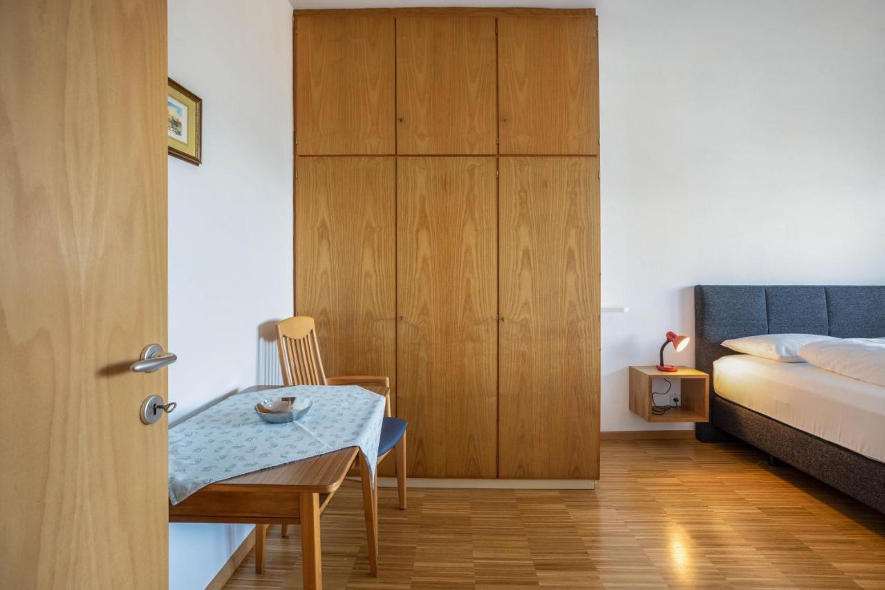 Annenhof Apt Spatz In Der Hand Caldaro Kültér fotó
