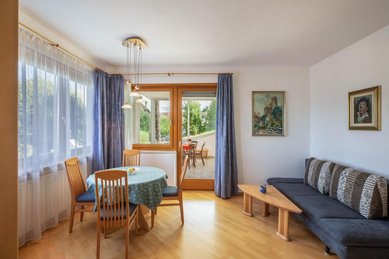 Annenhof Apt Spatz In Der Hand Caldaro Kültér fotó